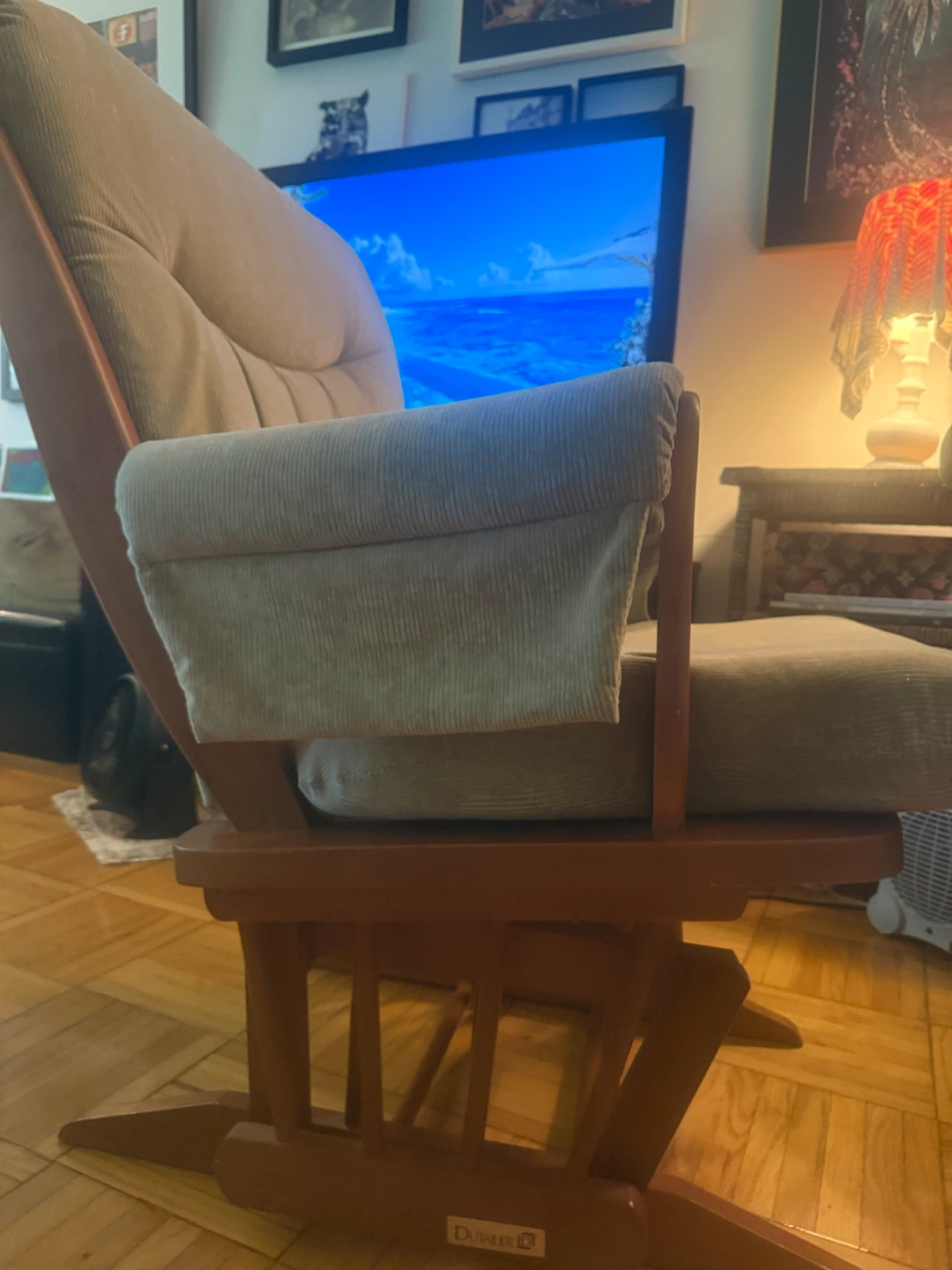 Dutailier Glider Chair - photo 3