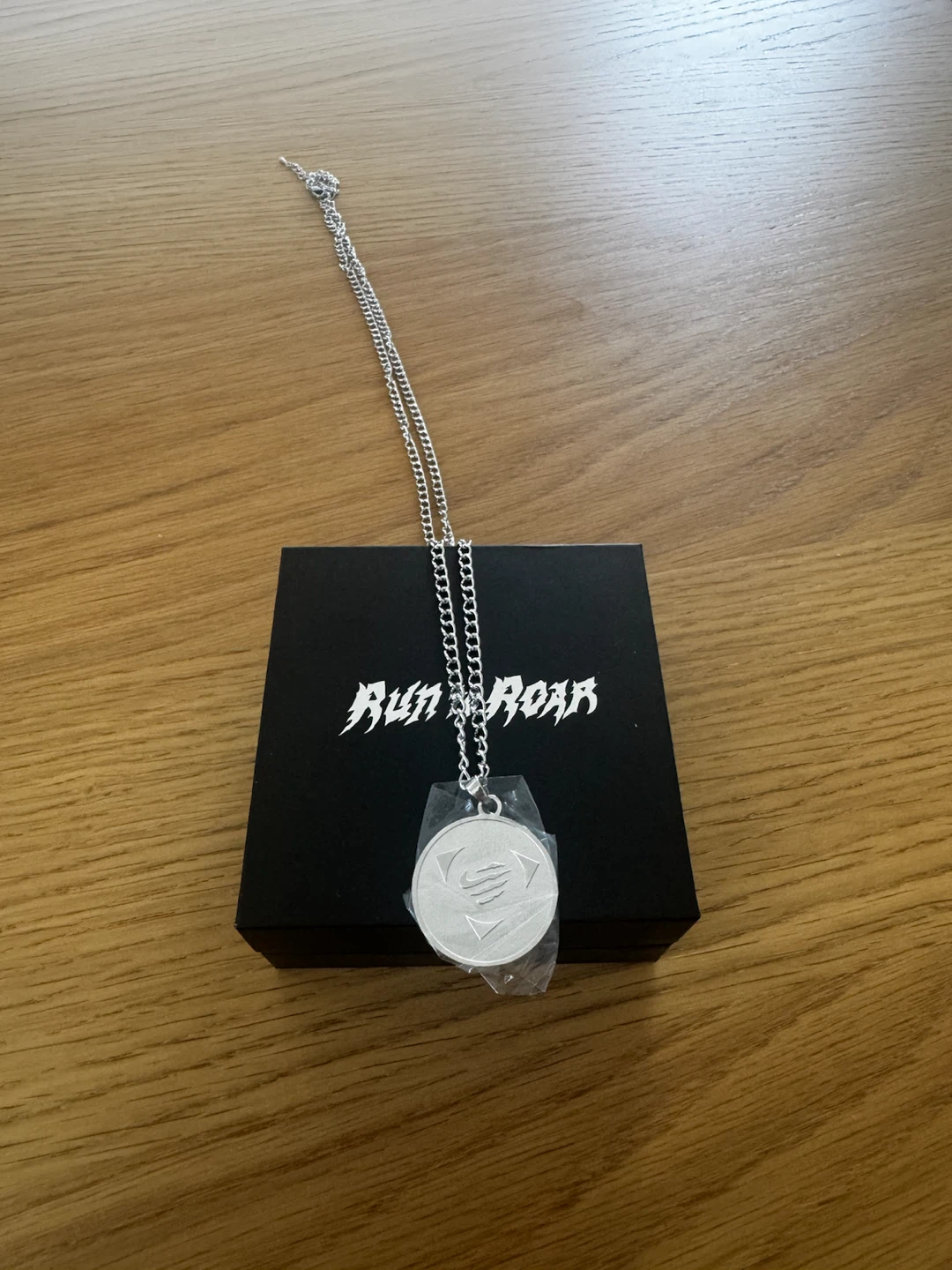 Nike Run & Roar Necklace with Pendant - photo 2