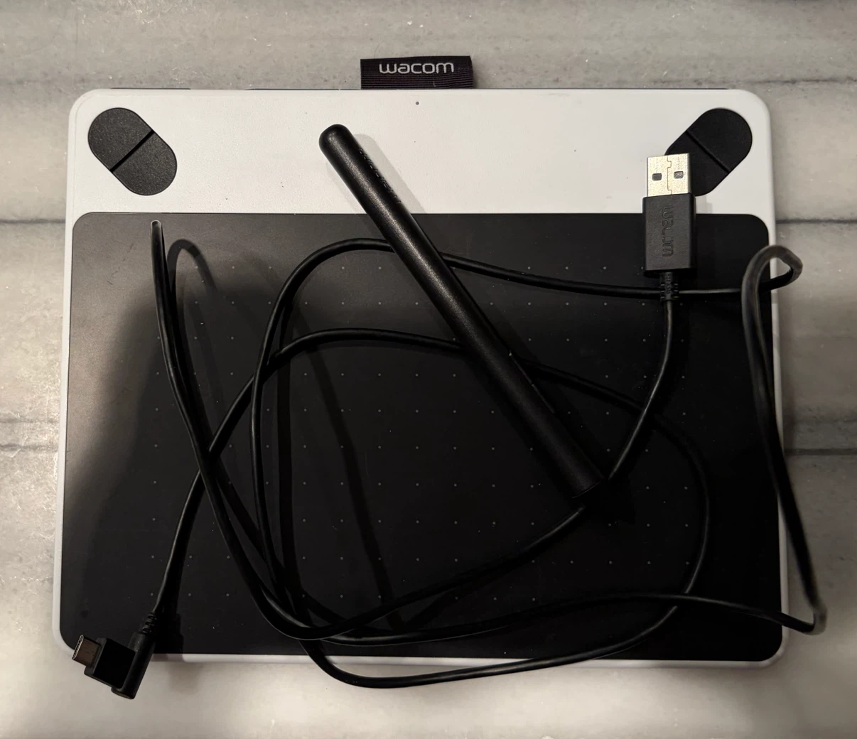 Intuos Wacom drawing tablet