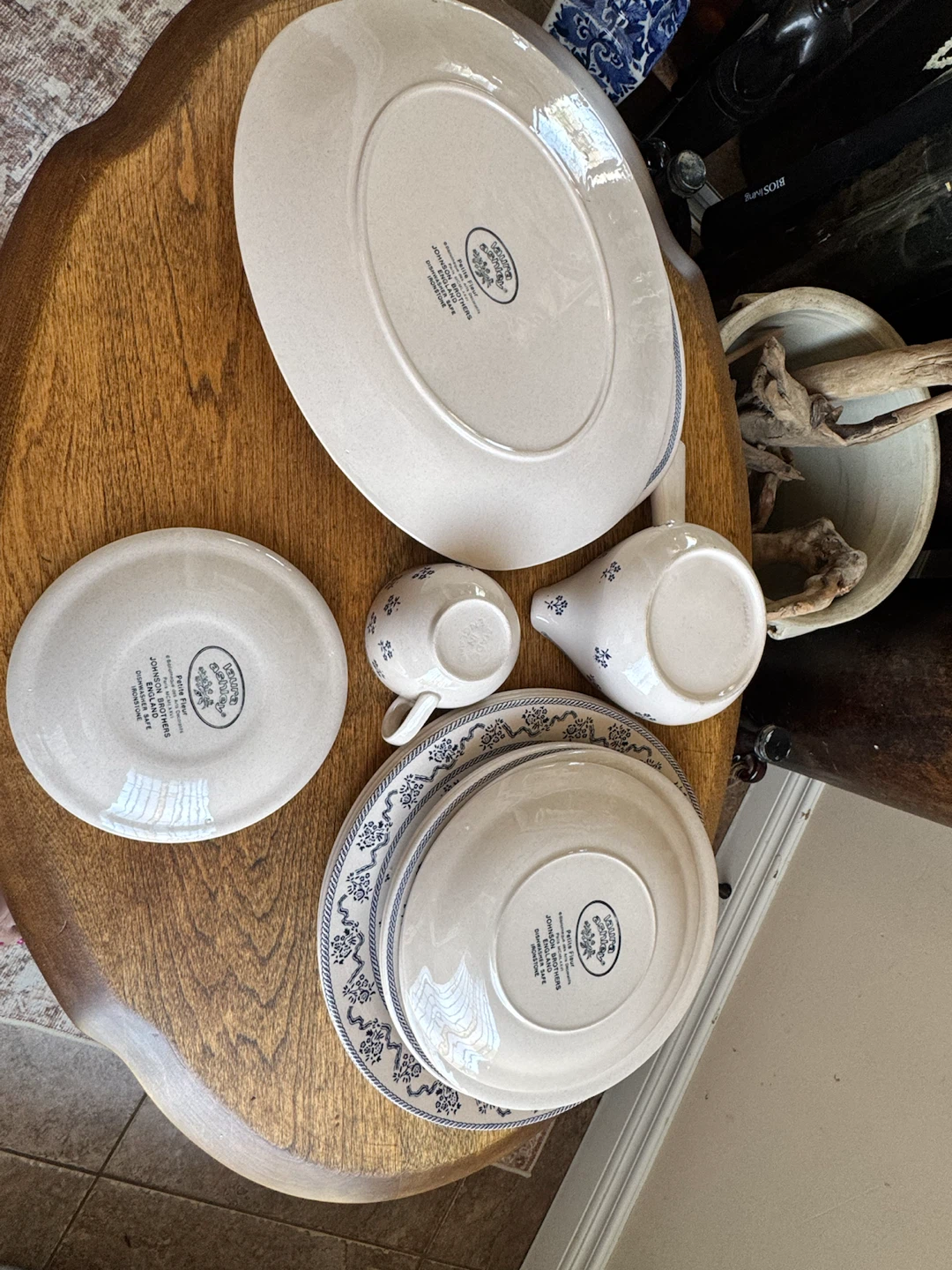 Johnson Brothers Petite Fleur Ironstone Dinnerware Set - photo 2