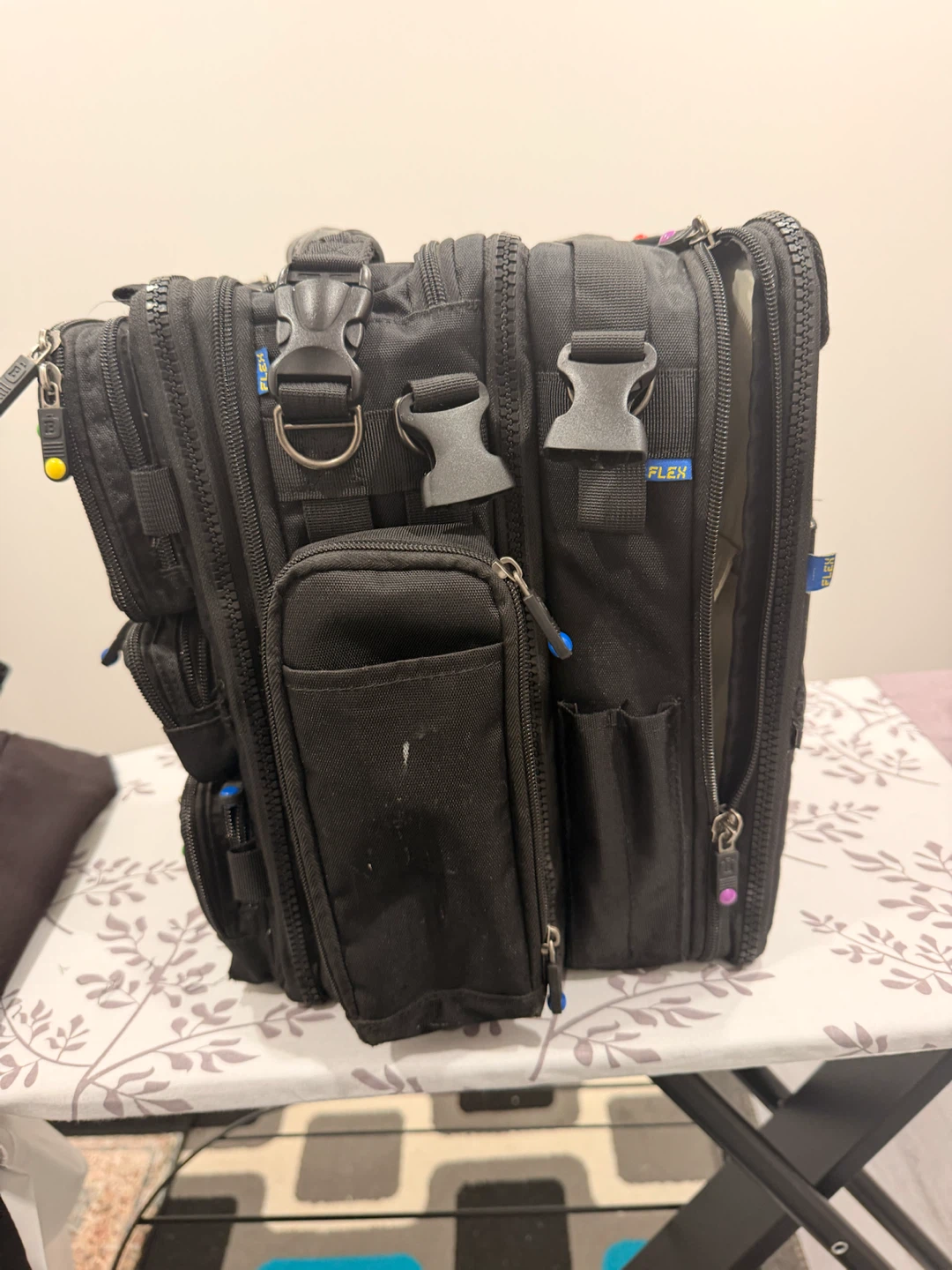 Black "B" Logo Bag with Multiple Compartments - photo 3