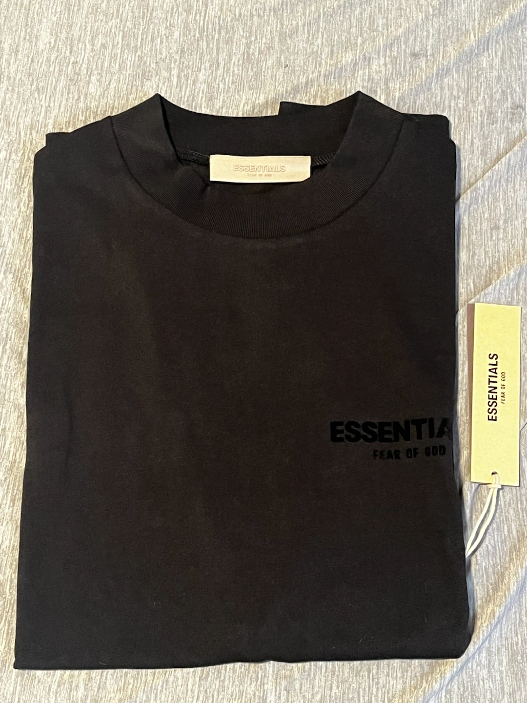 Stretch limo essentials tee