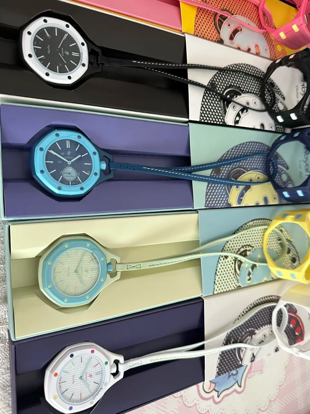 Ap Swatch Royal Pop Watches mechanical no battery needed - photo 5