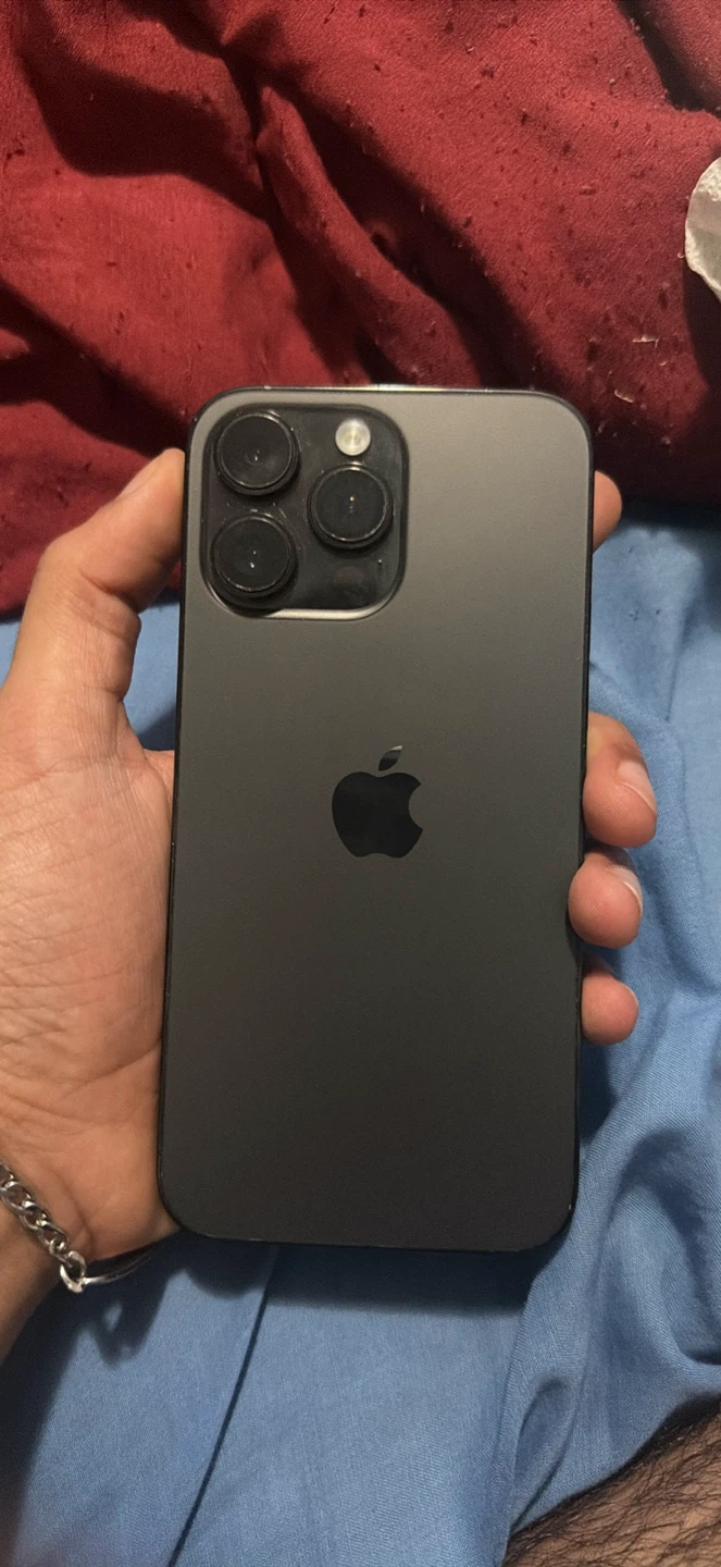 iPhone 14 Pro Max - photo 2