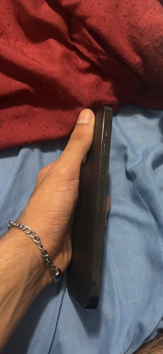 iPhone 14 Pro Max - photo 4