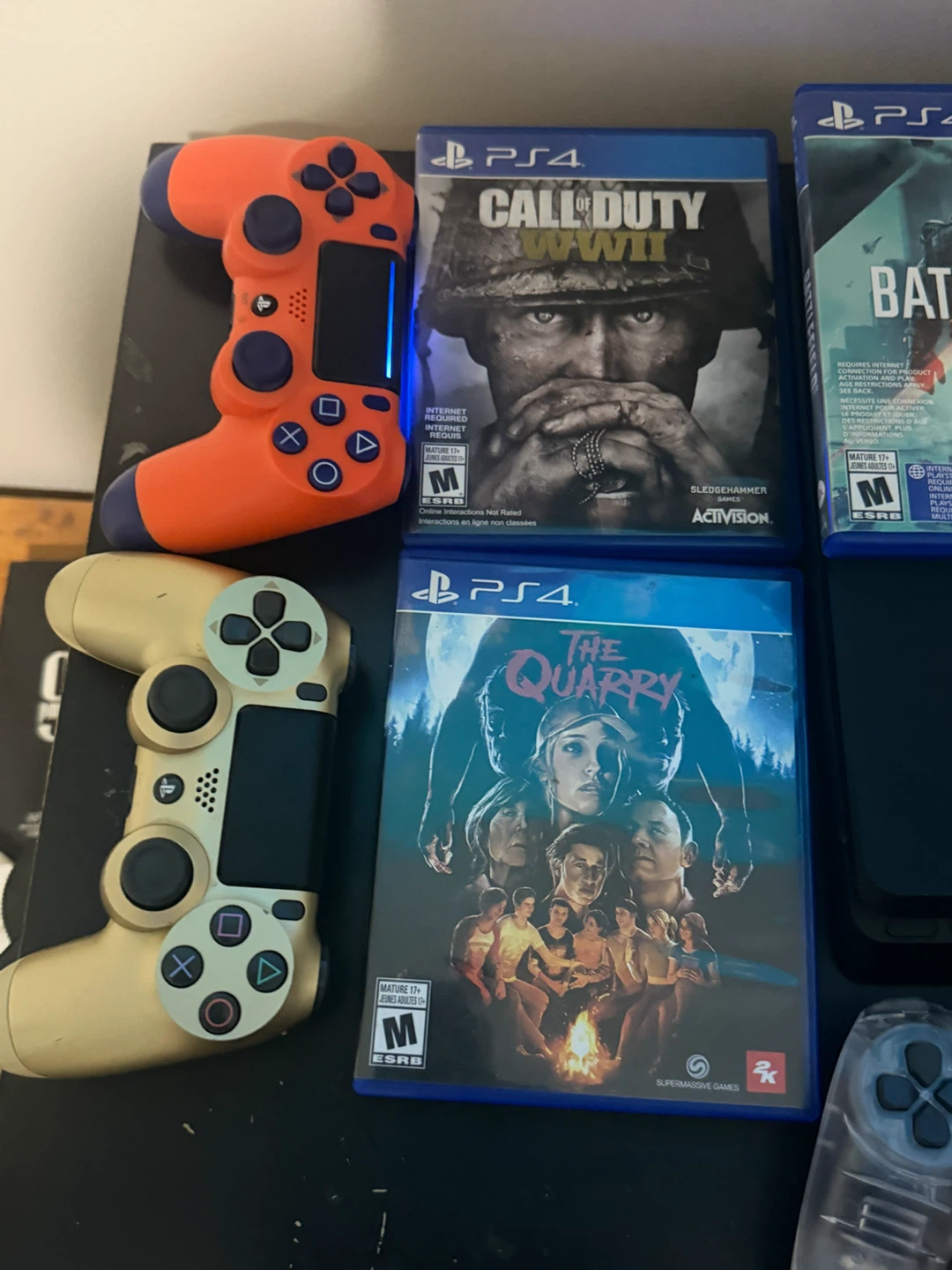 2 PS4 Console with 4 Games and Controllers - photo 4