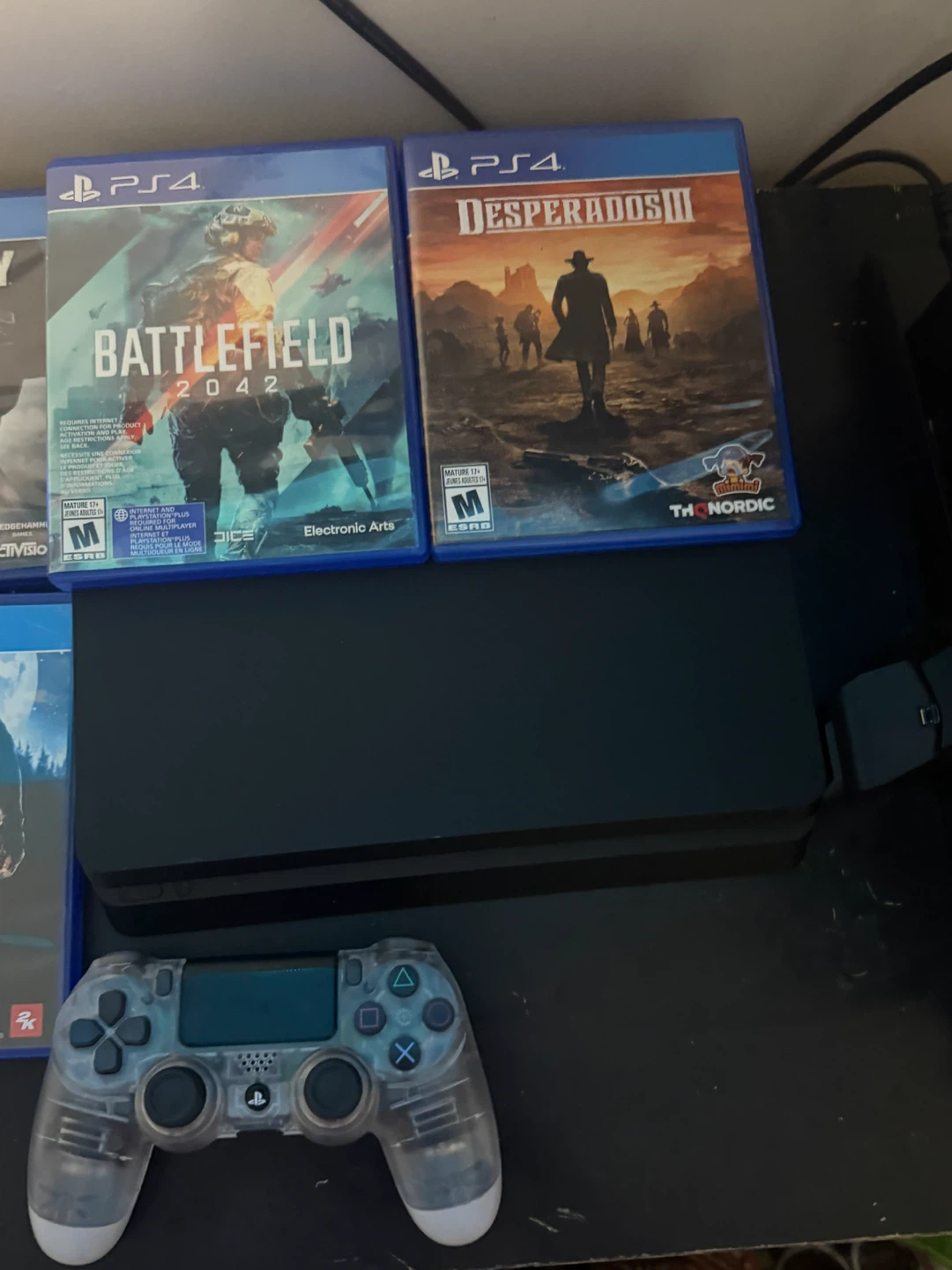 2 PS4 Console with 4 Games and Controllers - photo 5