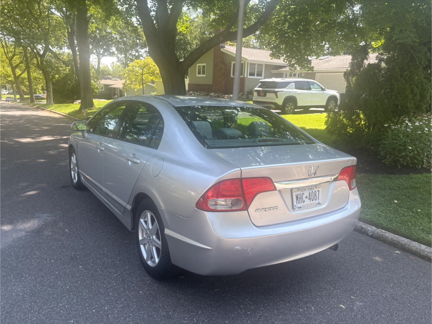 Silver Honda Civic Sedan - photo 4