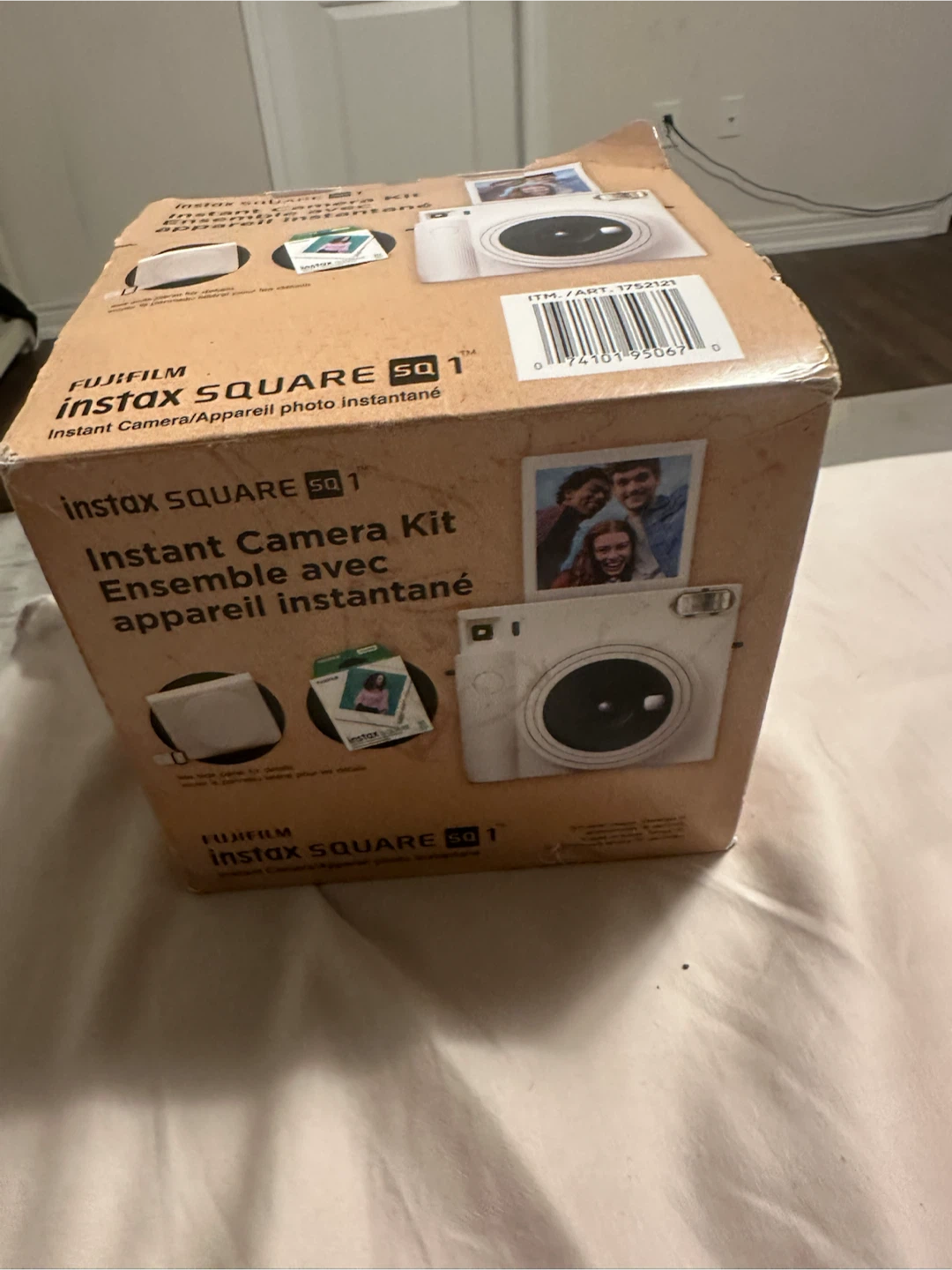Fujifilm Instax SQUARE SQ 1 Instant Camera Kit - photo 3