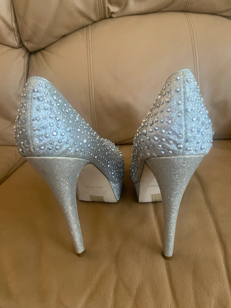 ALDO Silver Glitter Heels - photo 4