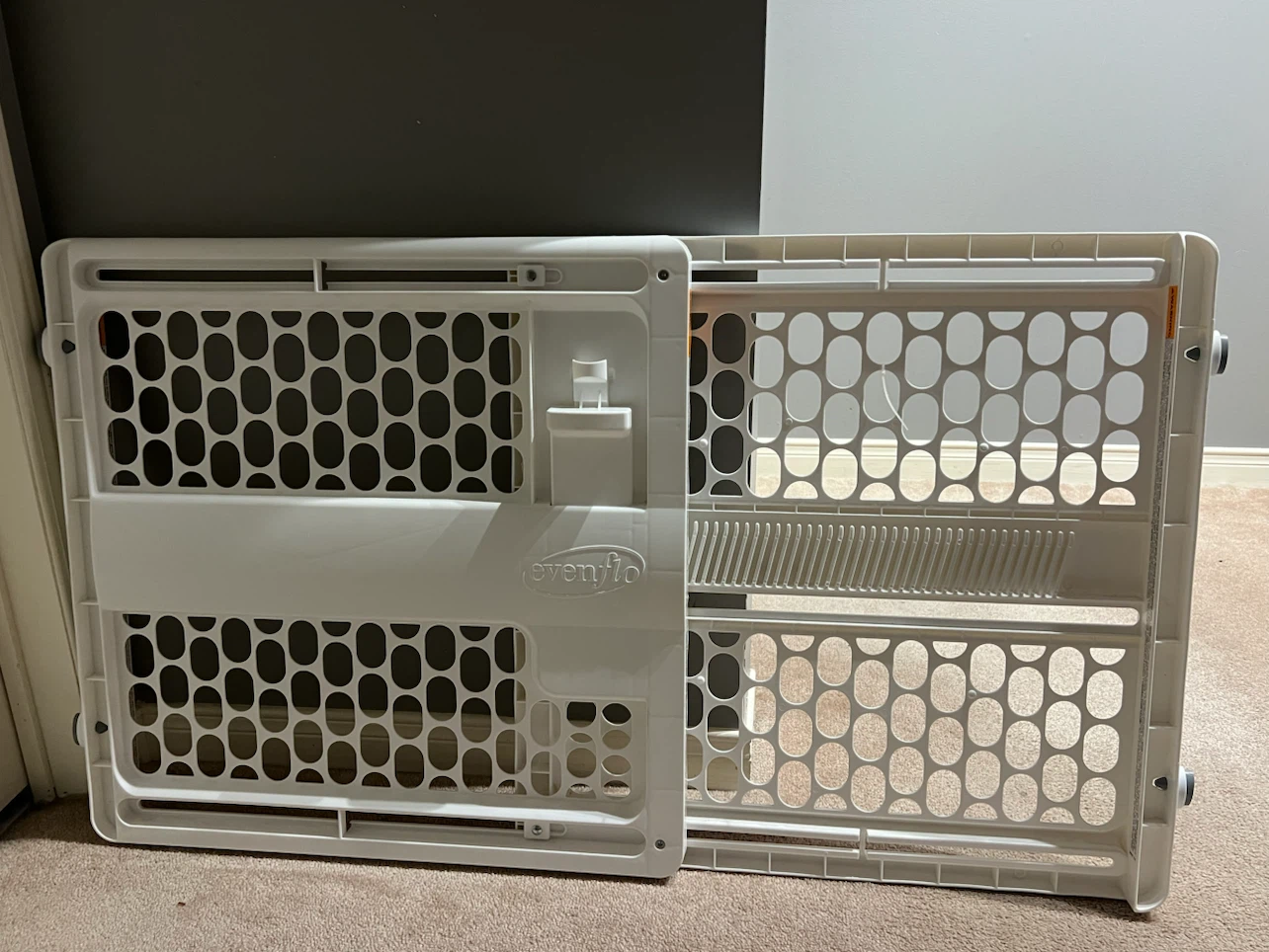 Evenflo Baby Gate - photo 2