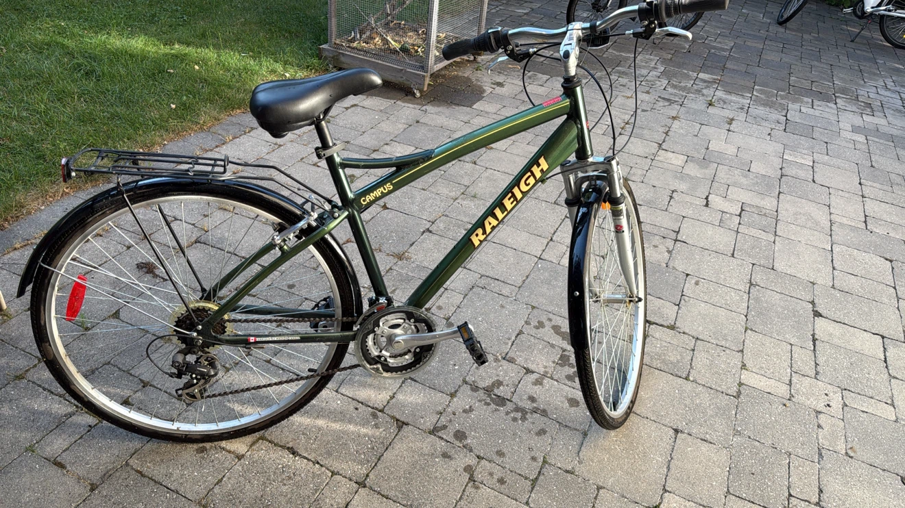 Raleigh Campus Hybrid Bike