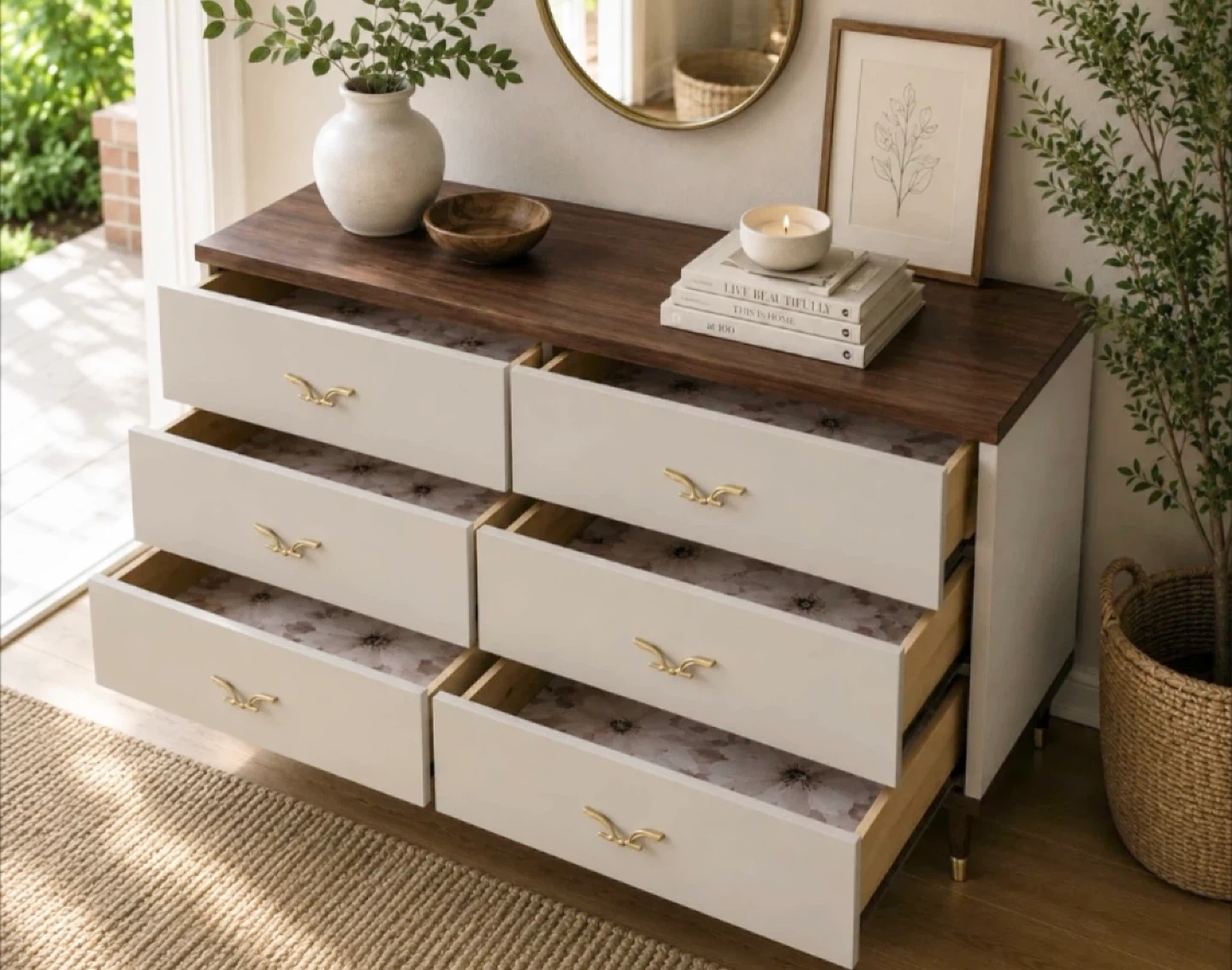 ✨ Refinished Walnut Dresser ✨ - photo 4