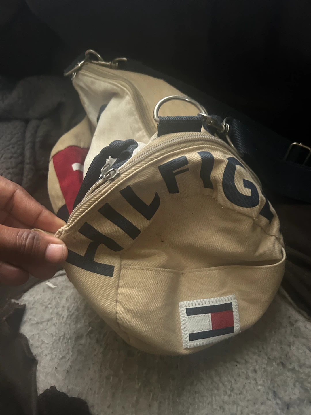 Tommy Hilfiger Canvas Duffle Bag - photo 2
