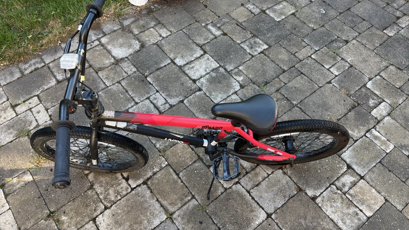 Hyper Spinner BMX Bike - Red and Black