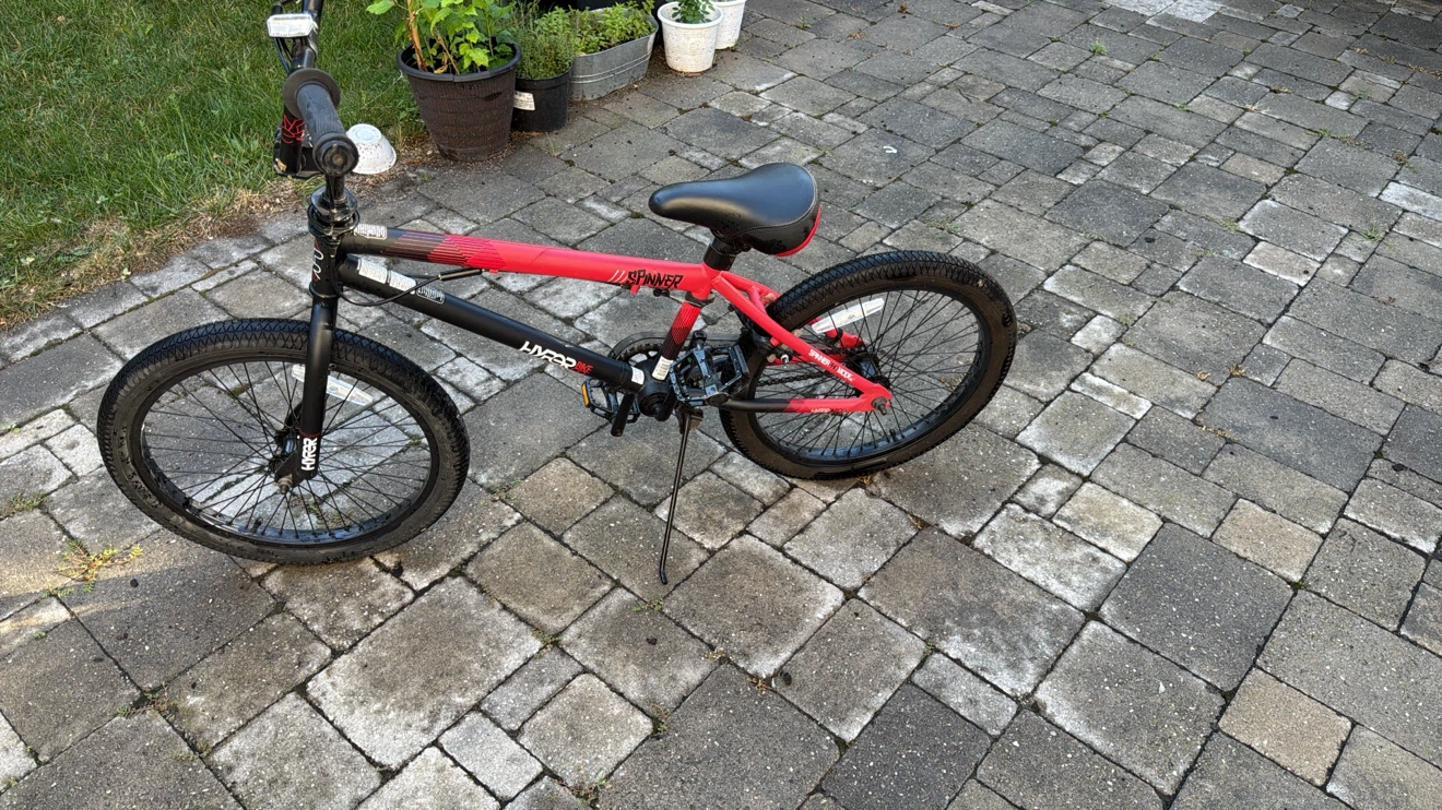 Hyper Spinner BMX Bike - Red and Black - photo 4