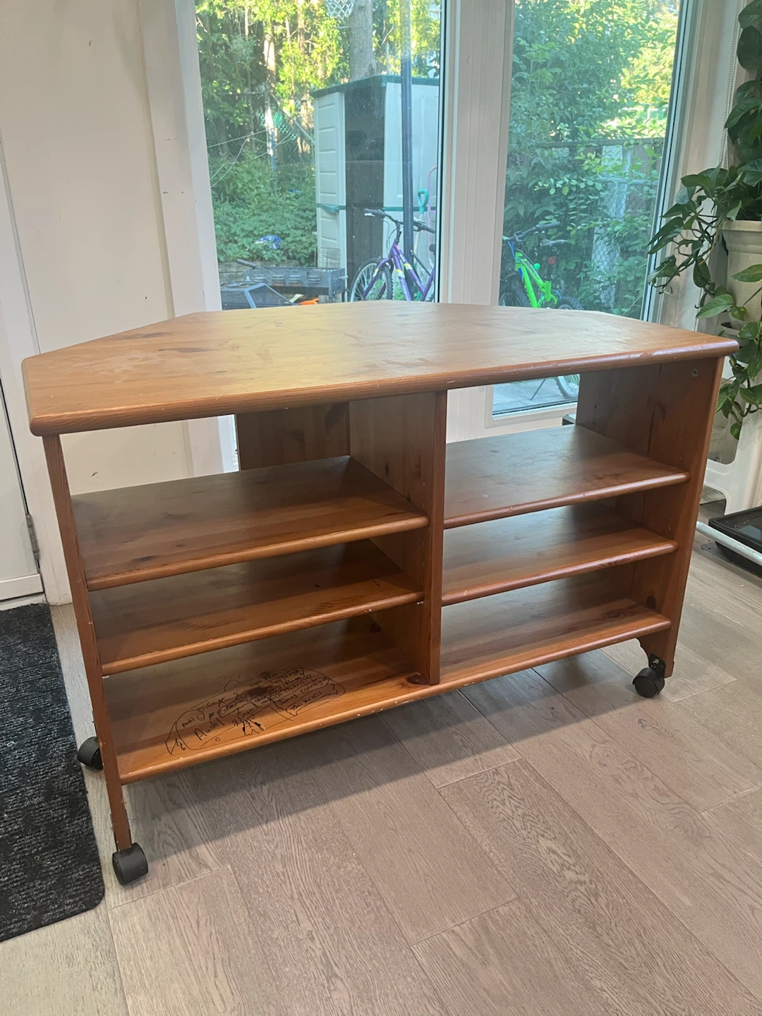 wooden Tv entertainment Unit
