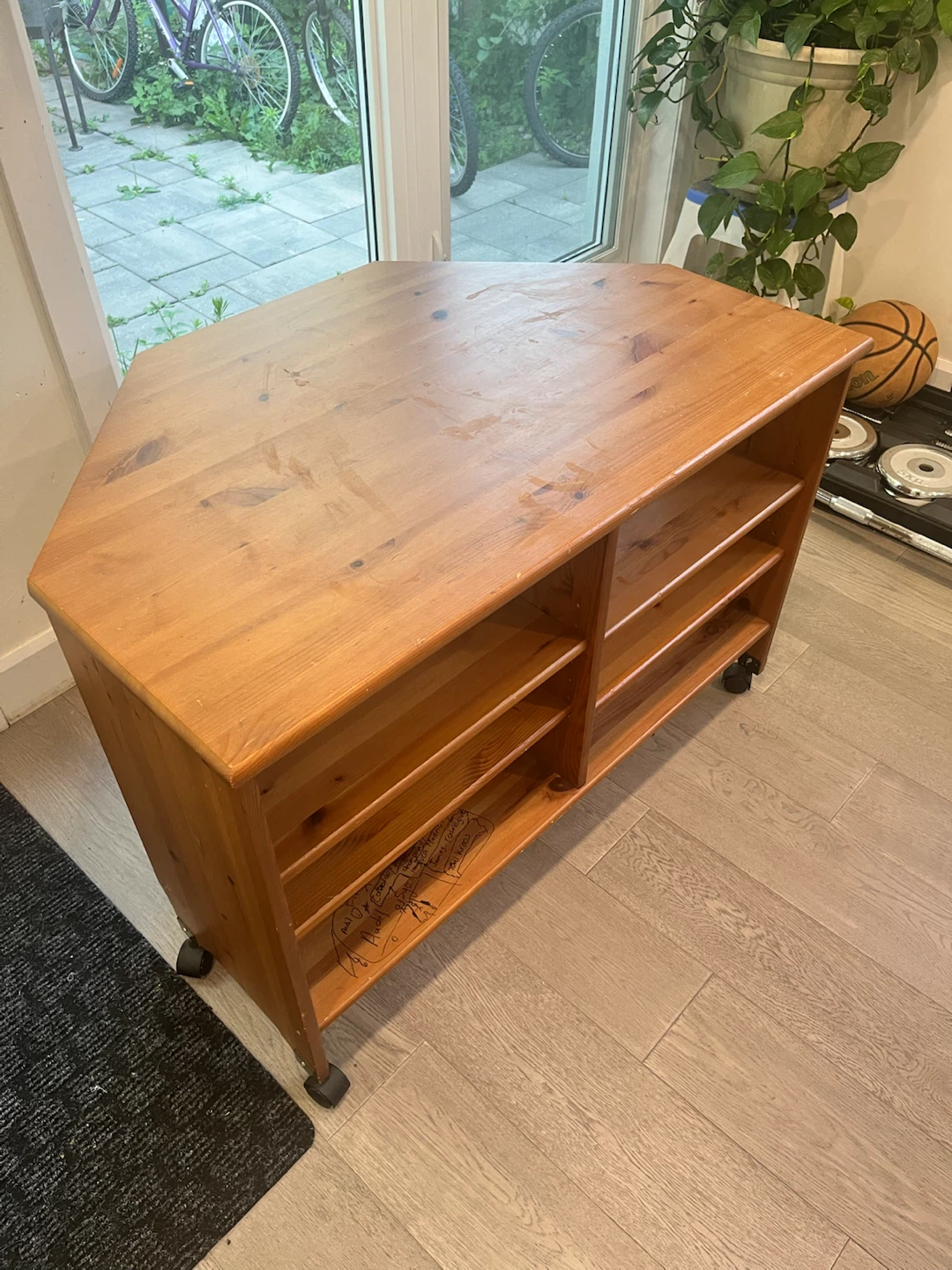 wooden Tv entertainment Unit - photo 2