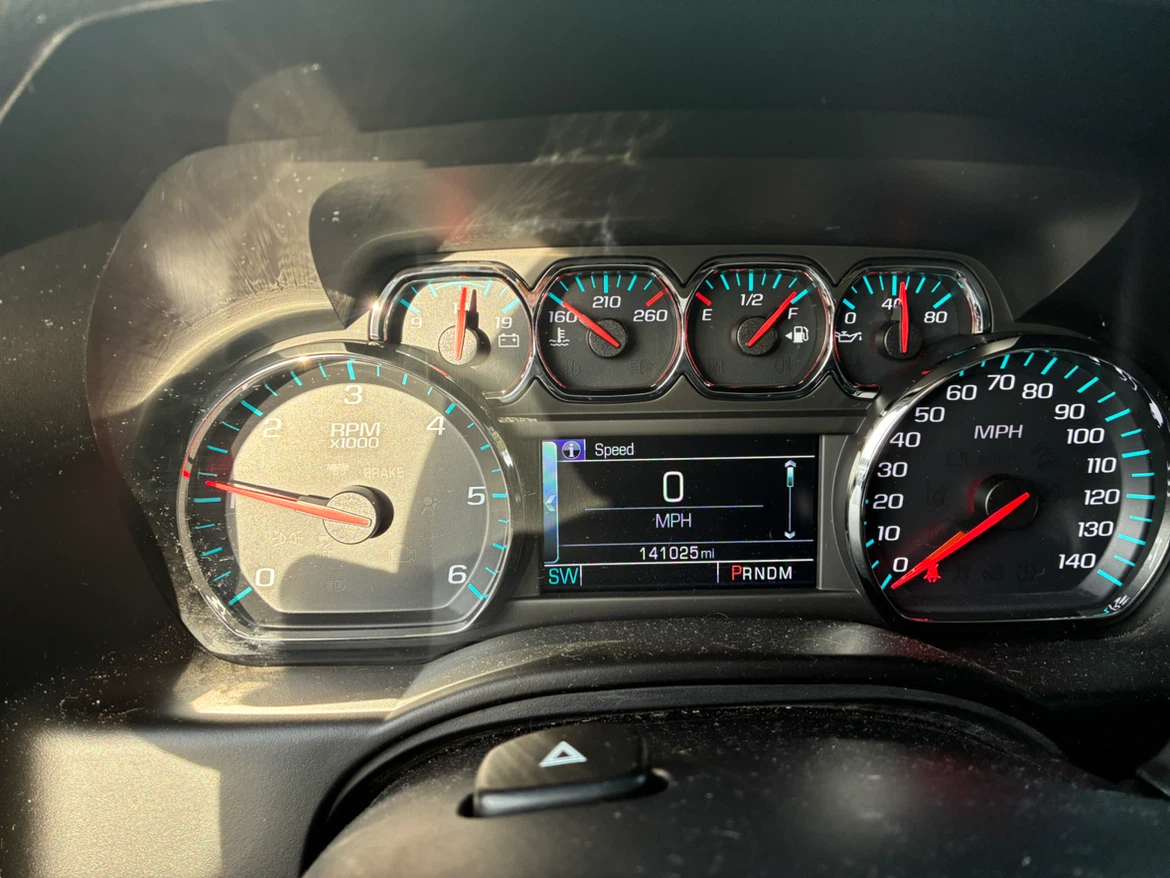 2016 Chevrolet Suburban LT - 141025 Miles