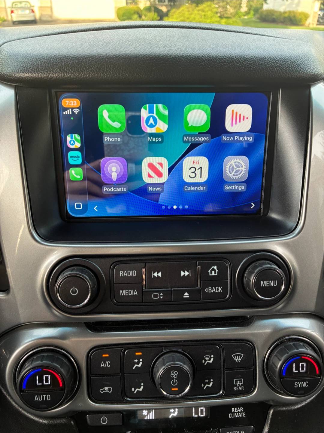 2016 Chevrolet Suburban LT - 141025 Miles - photo 2