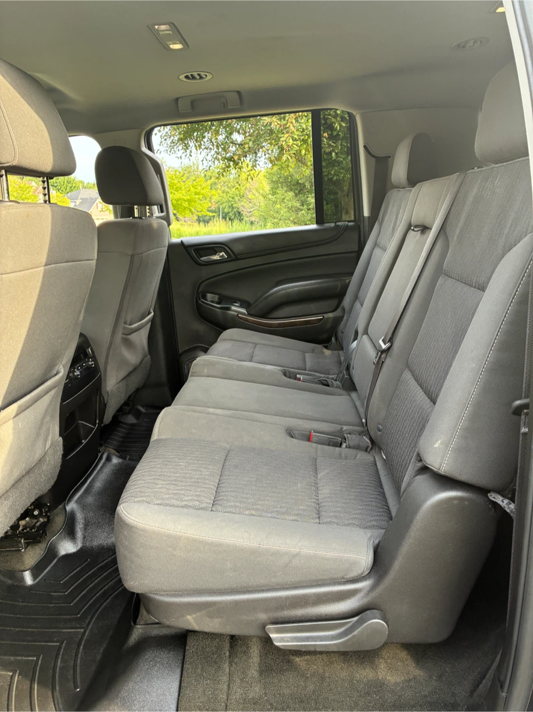 2016 Chevrolet Suburban LT - 141025 Miles - photo 3