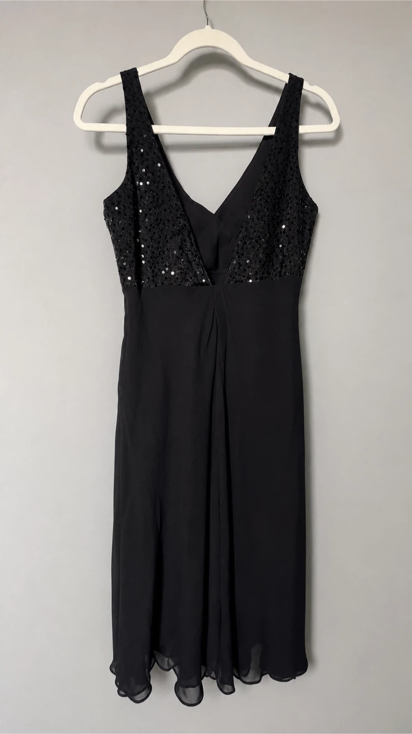 Anne Klein Black Sequined V-Neck Dress Size 12 - photo 3