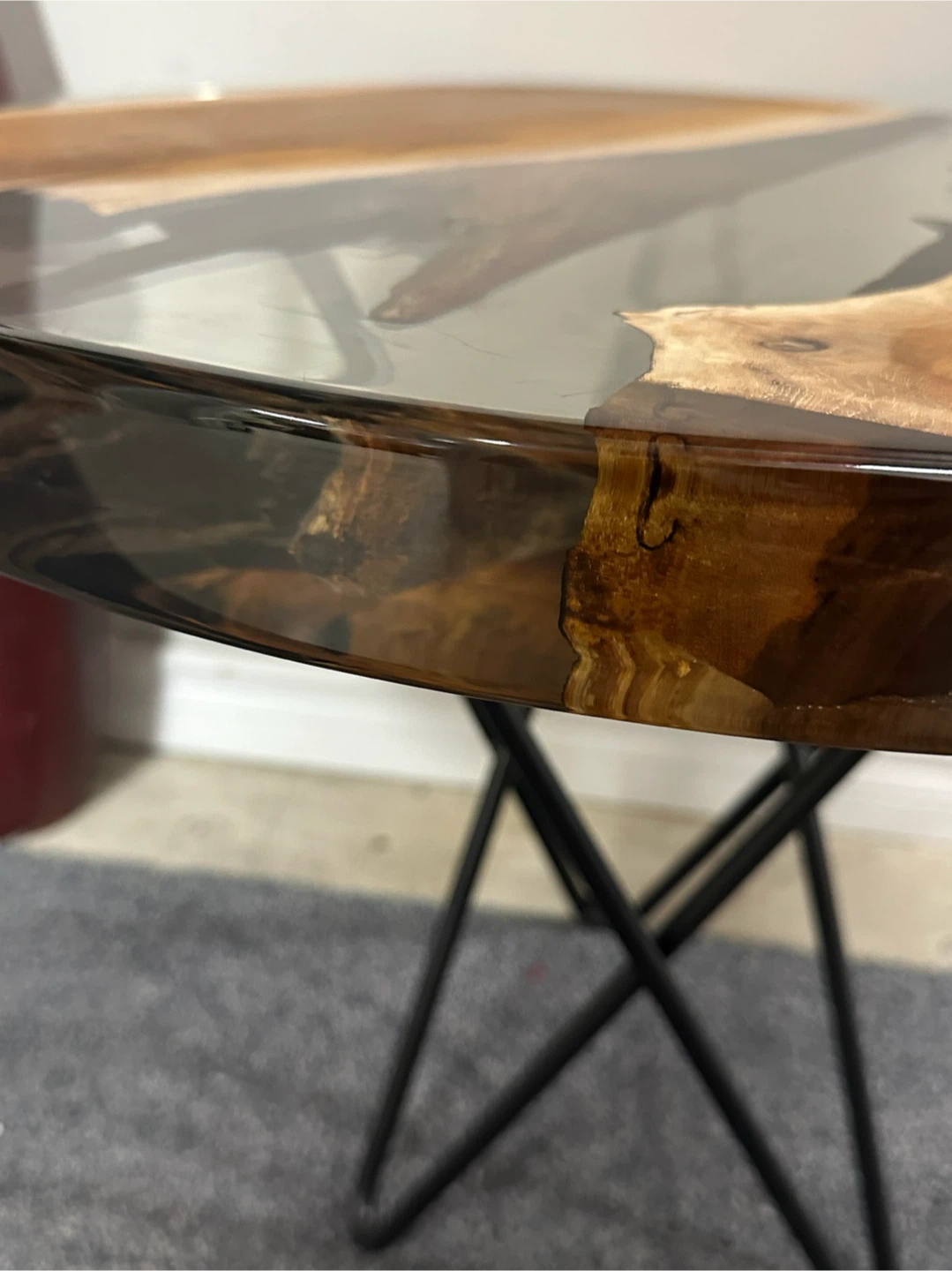 Wood/Resin Table - photo 4