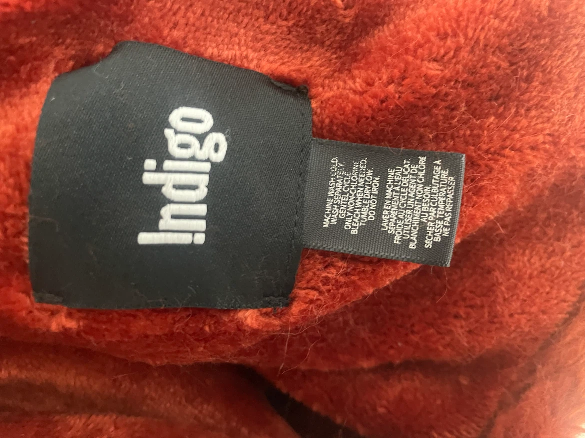 NWOT Indigo Orange Faux Fur blanket - photo 2