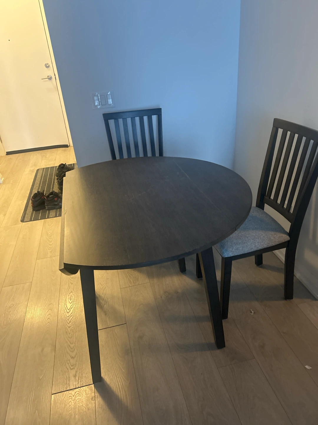 Drop Leaf Dining Table Set - photo 2