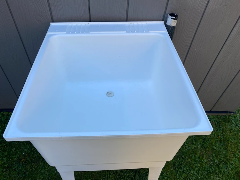 White Utility Sink with Legs - photo 3
