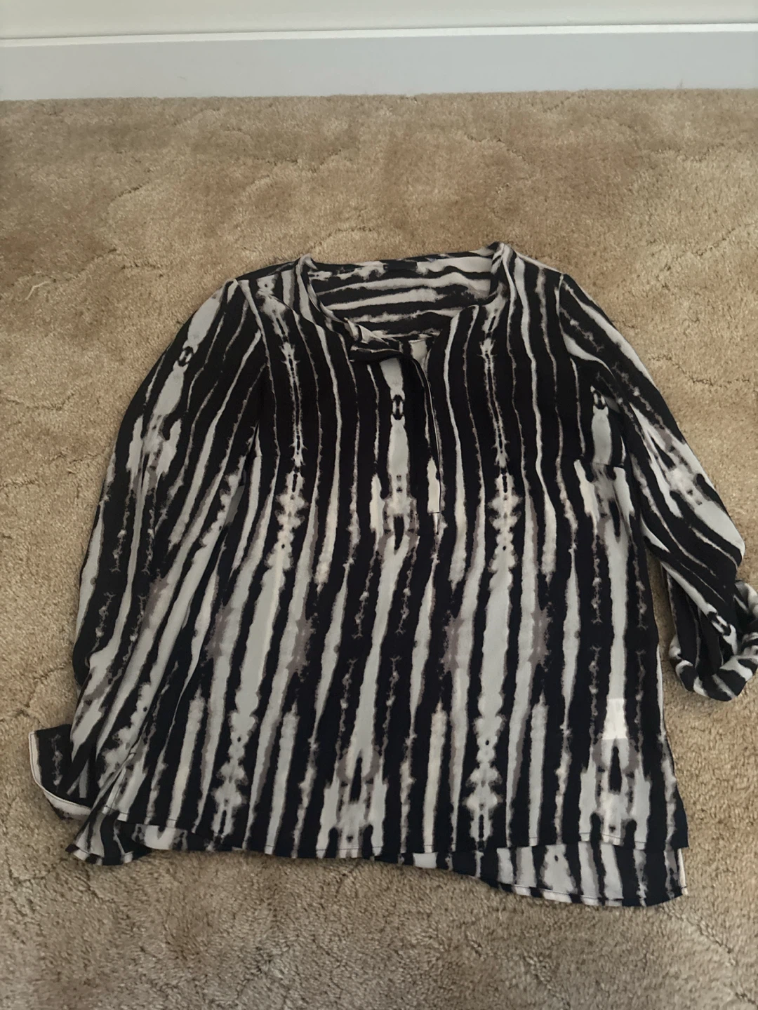 Tribal Women's Black & White Striped Long Sleeve Blouse (large)