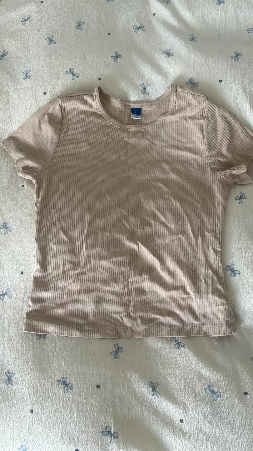 Old Navy Ribbed T-Shirt Size S