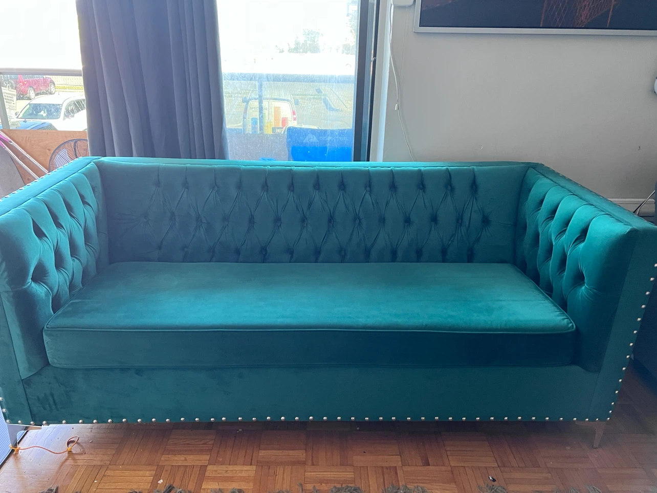 Dark Green Tufted Sofa - photo 3