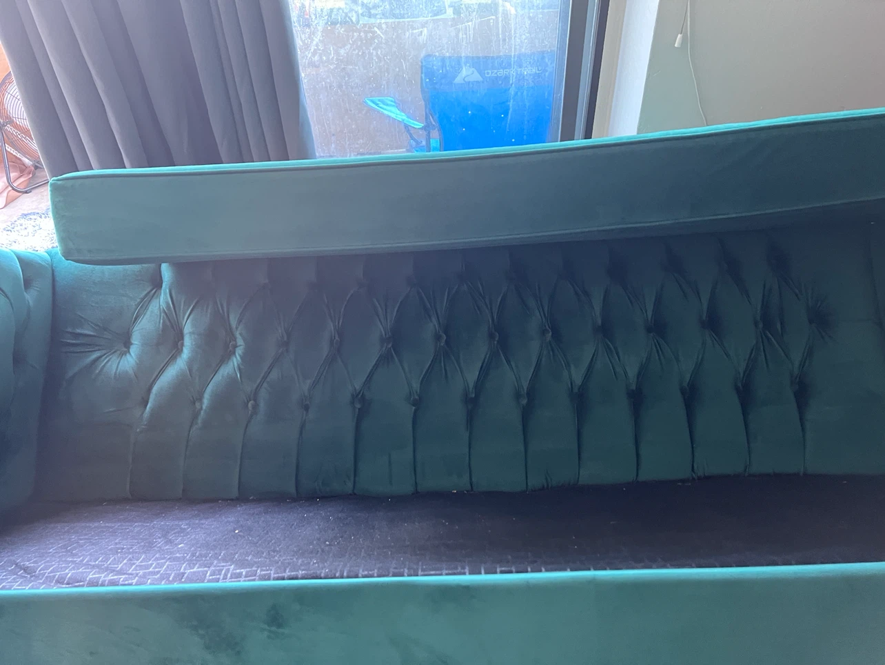 Dark Green Tufted Sofa - photo 5