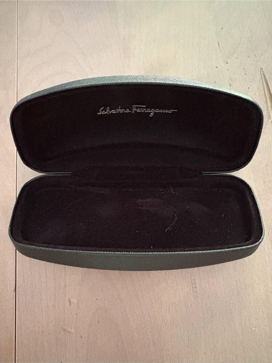 Salvatore Ferragamo Eyeglass Case - photo 2