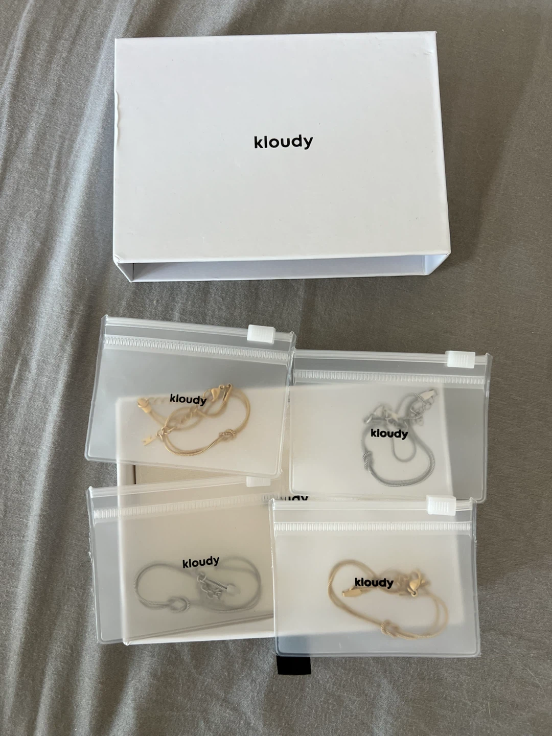 Kloudy Forever Knot Bracelets - Set of 2 (Silver & Gold) - photo 5