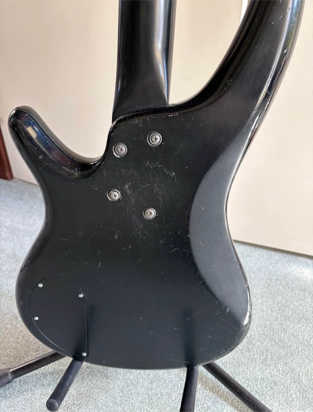 Ibanez Soundgear SGSR electric bass guitar - Black - photo 5