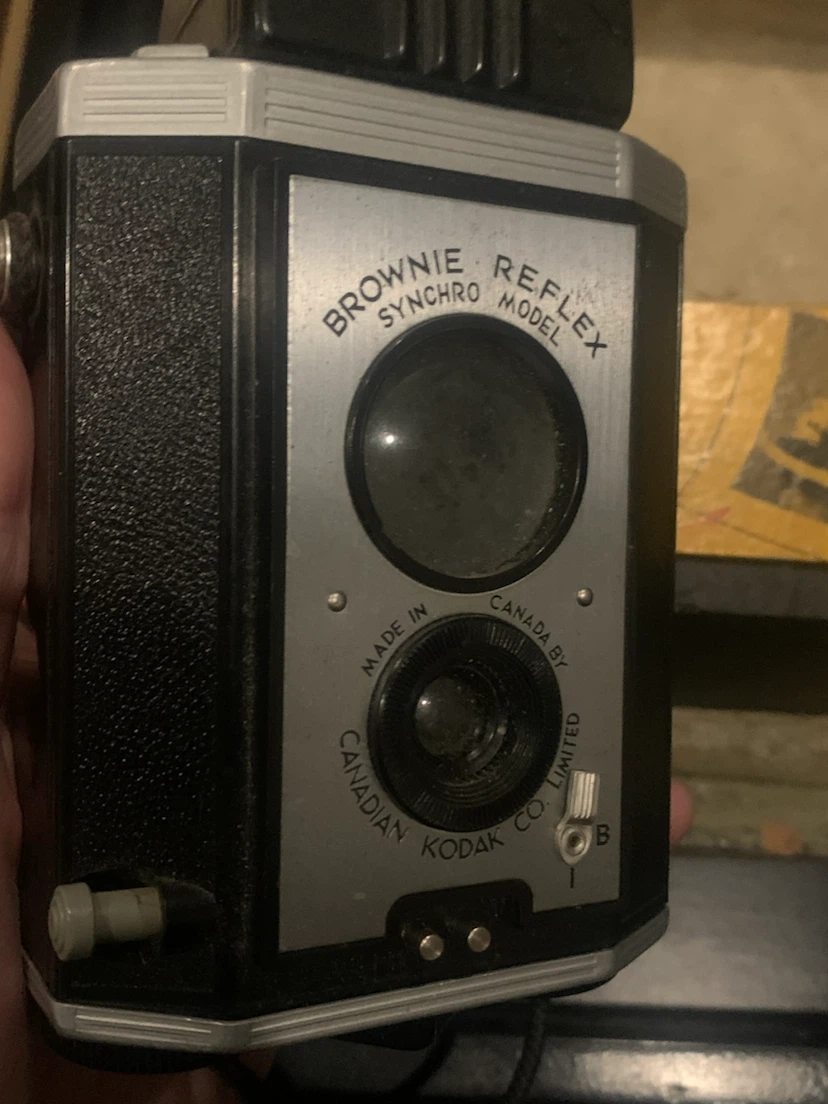 Kodak Brownie Reflex Synchro Model Camera - photo 2