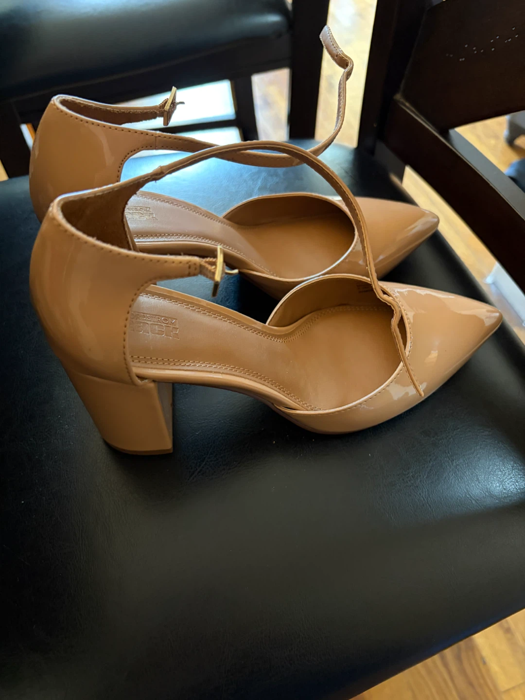 NORDSTROM Patent Leather Heels with Ankle Strap - photo 3