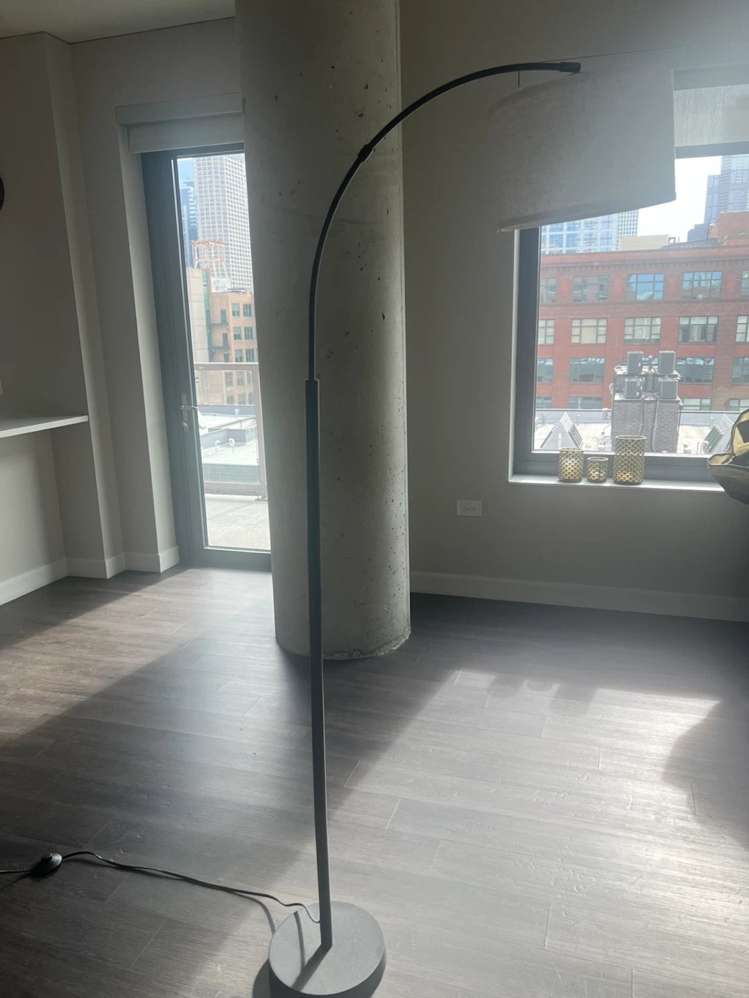 Arc Floor Lamp with Fabric Shade - photo 3