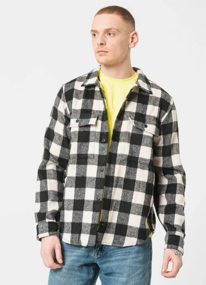 Black and White GAP Plaid Flannel Shirt Sz Large
