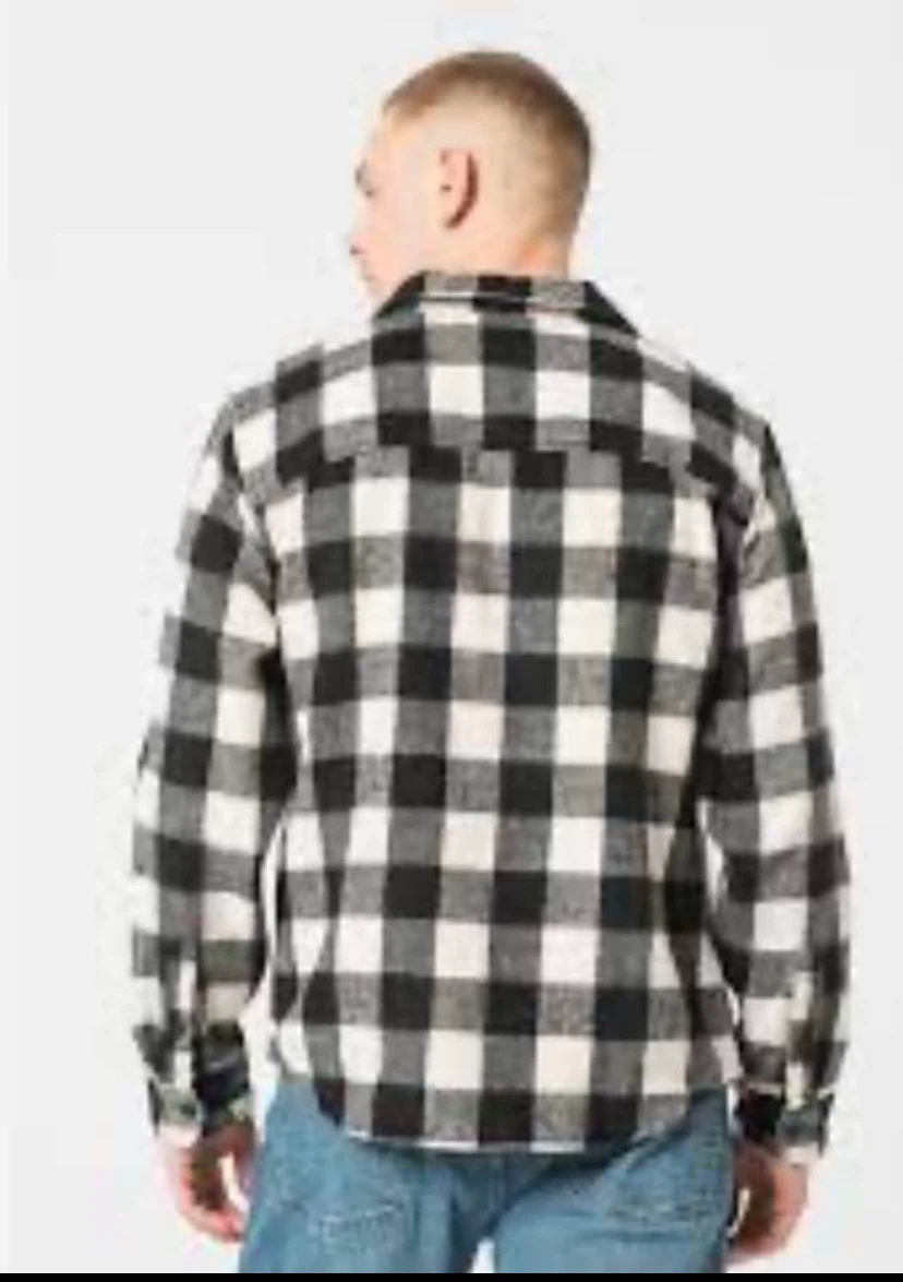 Black and White GAP Plaid Flannel Shirt Sz Large - photo 2