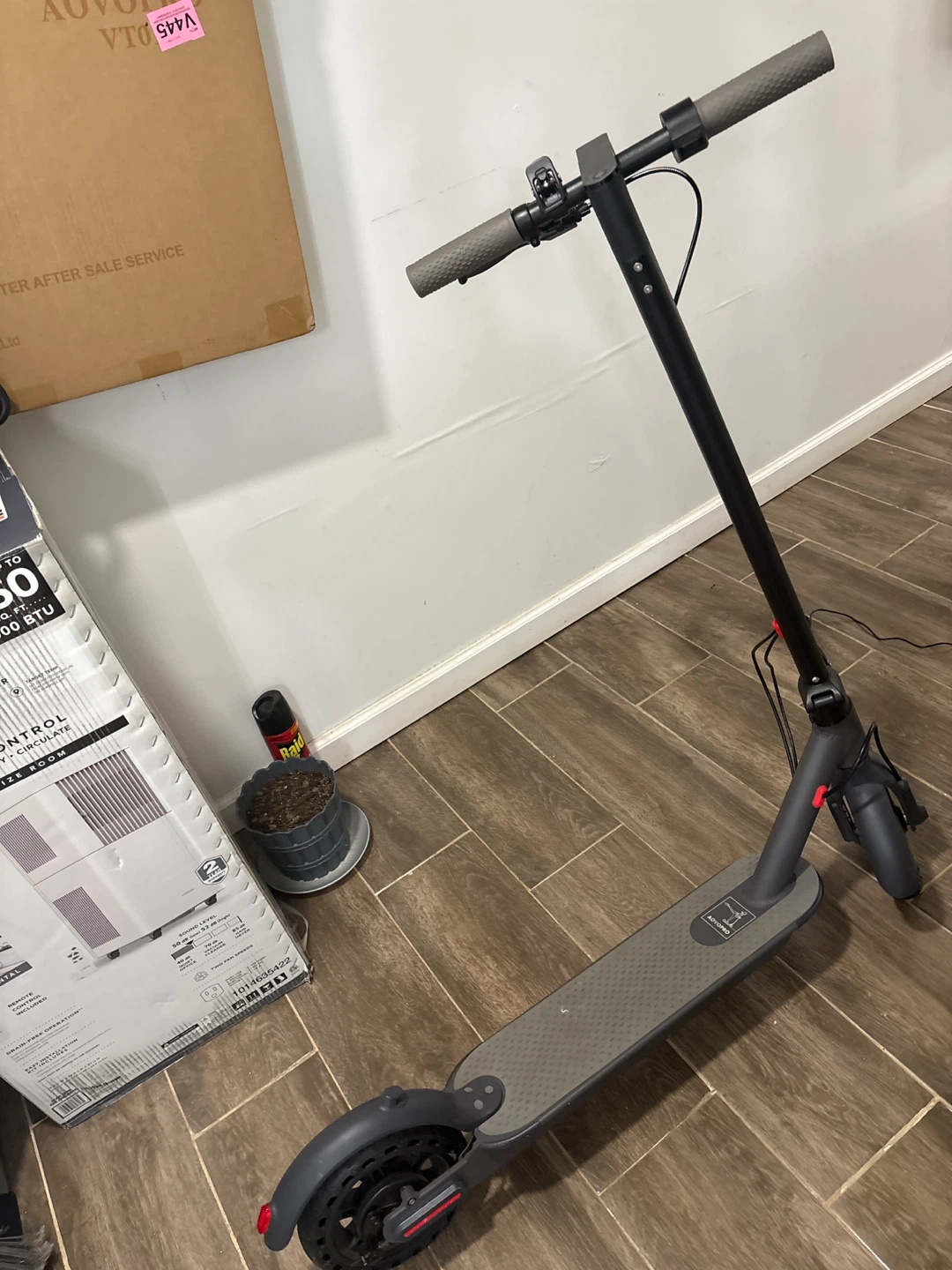 AOVOPRO Electric Scooter