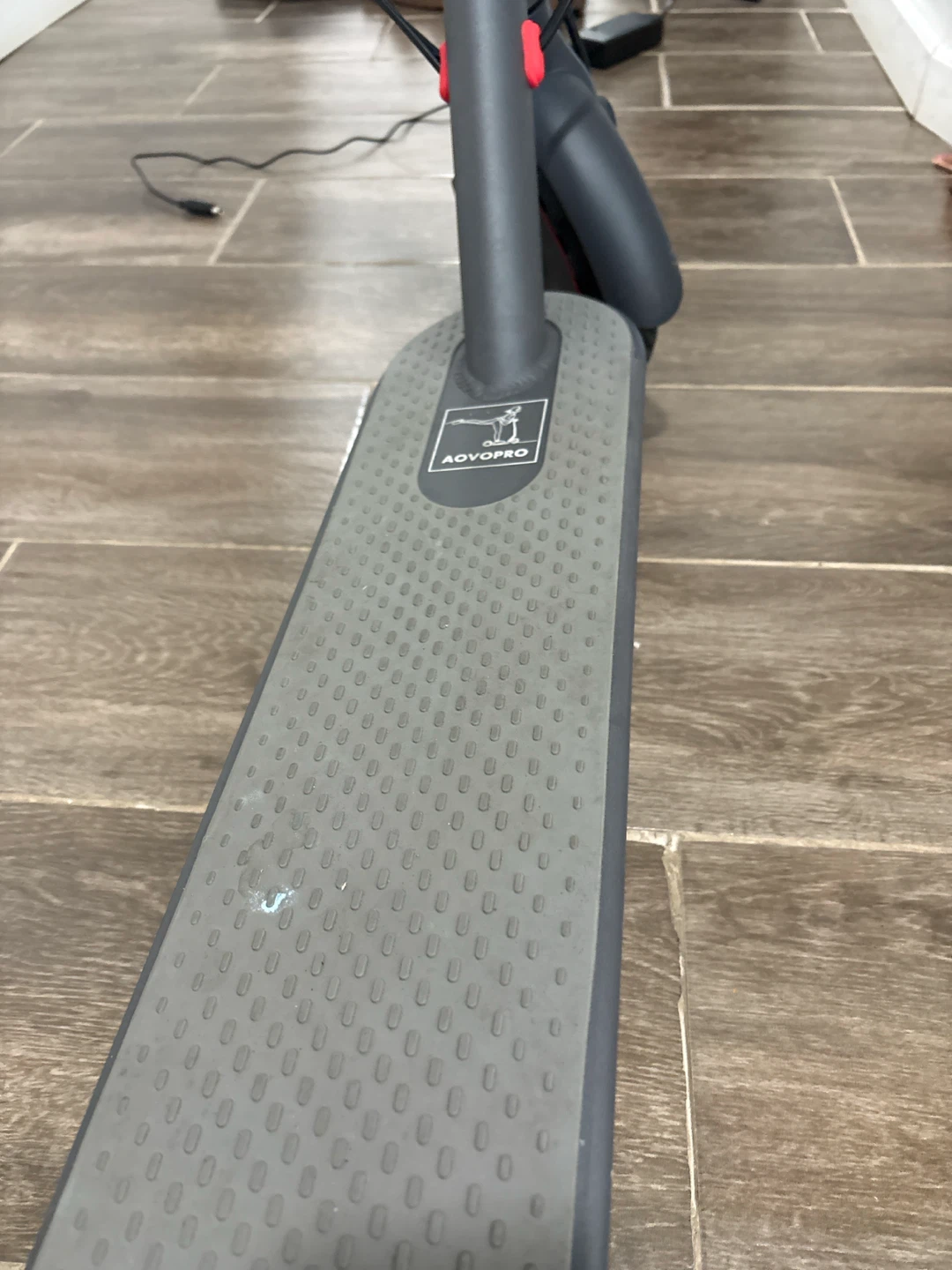 AOVOPRO Electric Scooter - photo 4