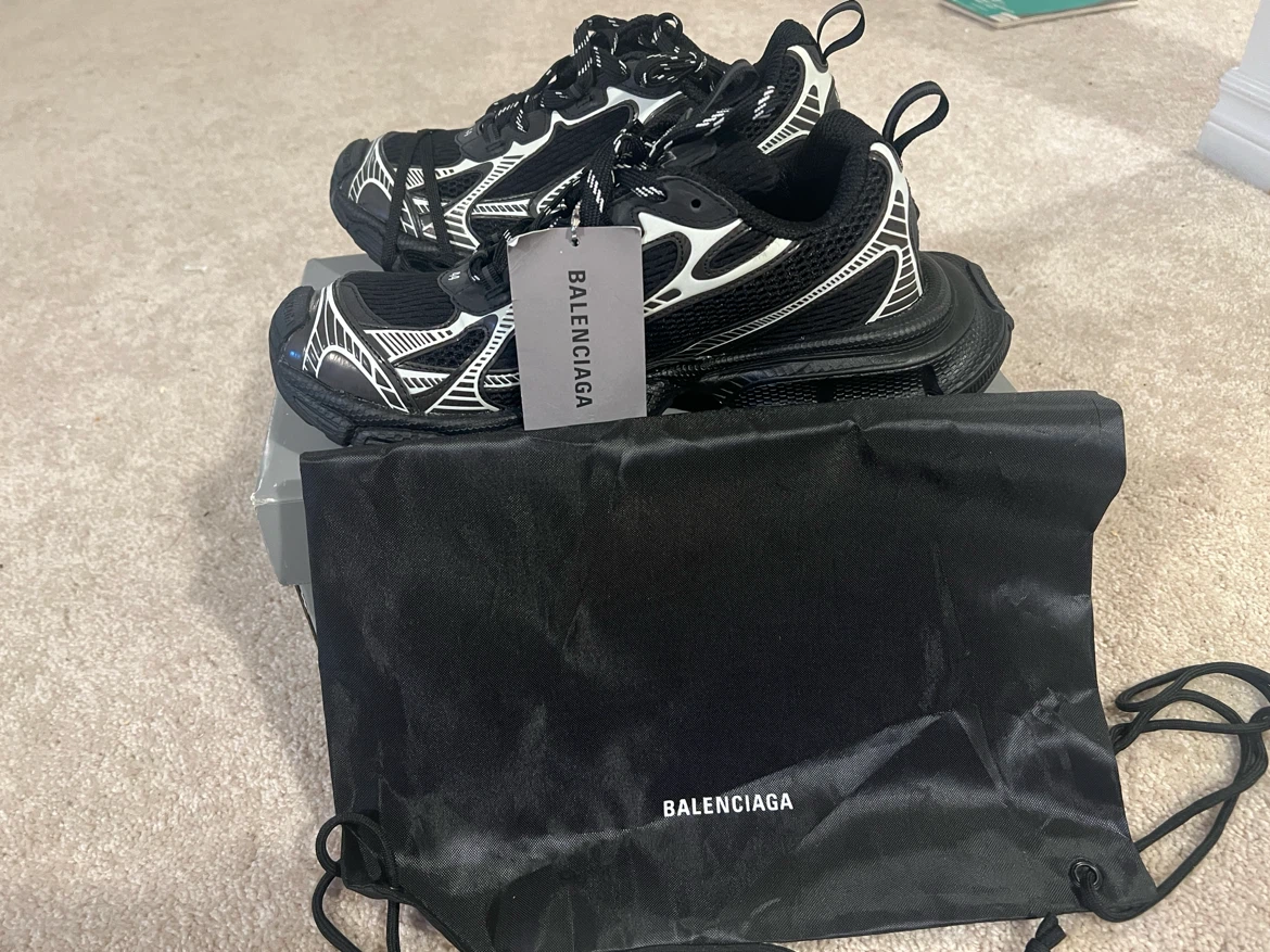 Balenciaga 3XL
