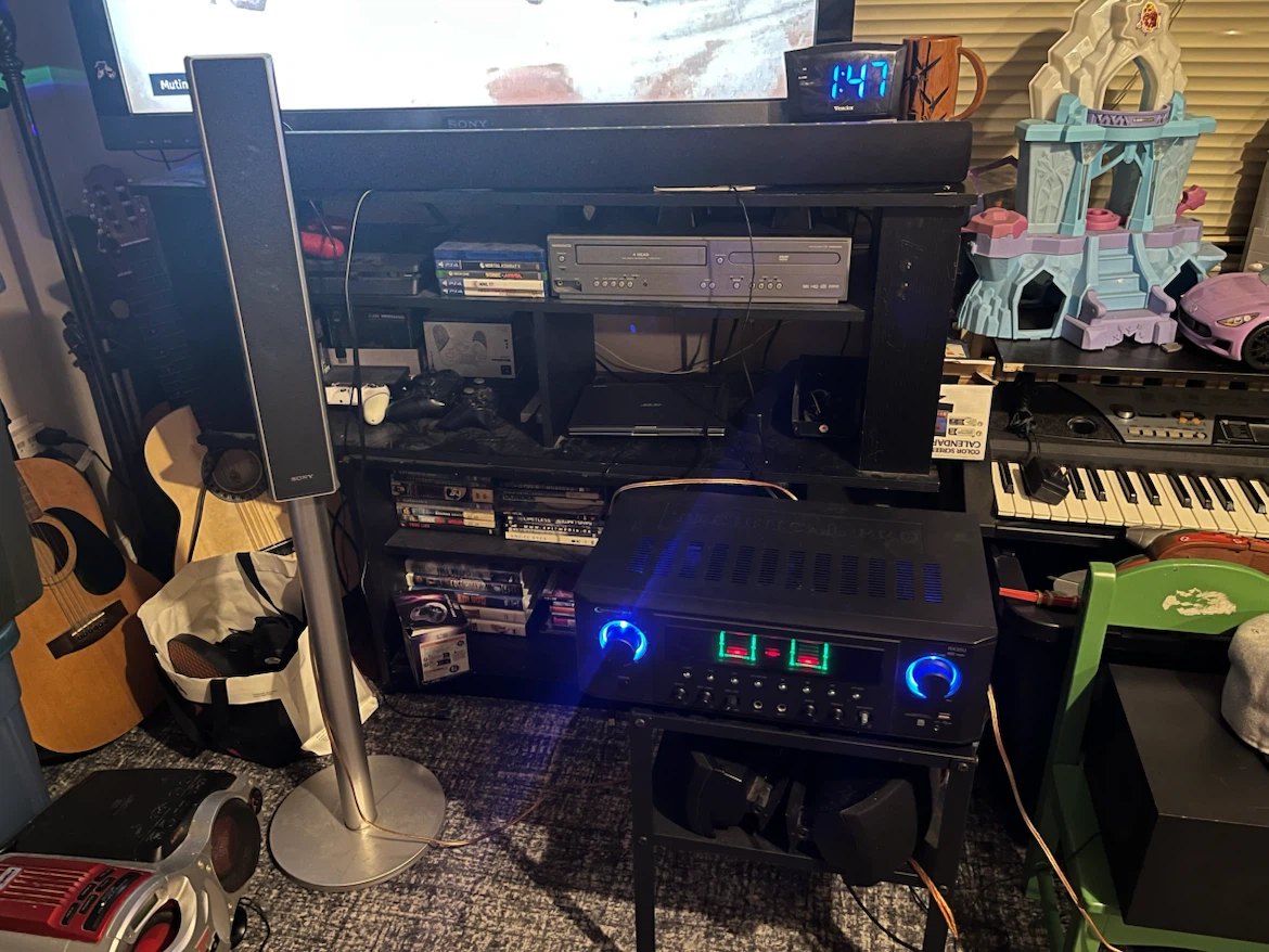 Technical Pro RX35U Professional Stereo Amplifier - photo 2