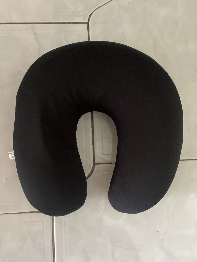 Black Travel Neck Pillow