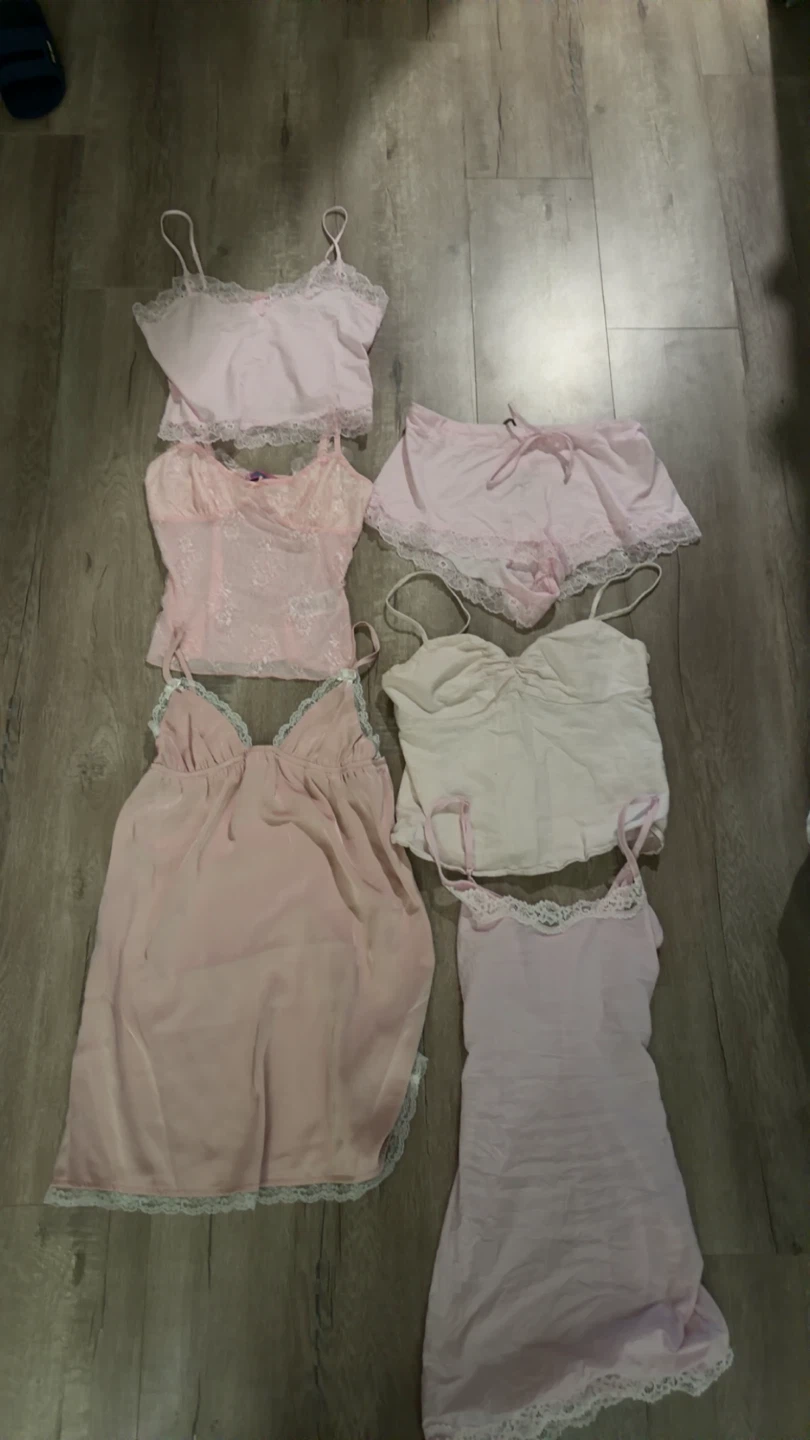 Women's Pink & White Clothing Bundle - photo 3