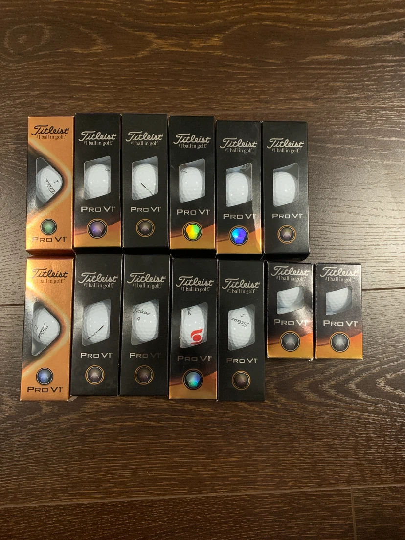 Titleist Pro V1 Golf Balls 11 sleeves , two 2 ball sleeves