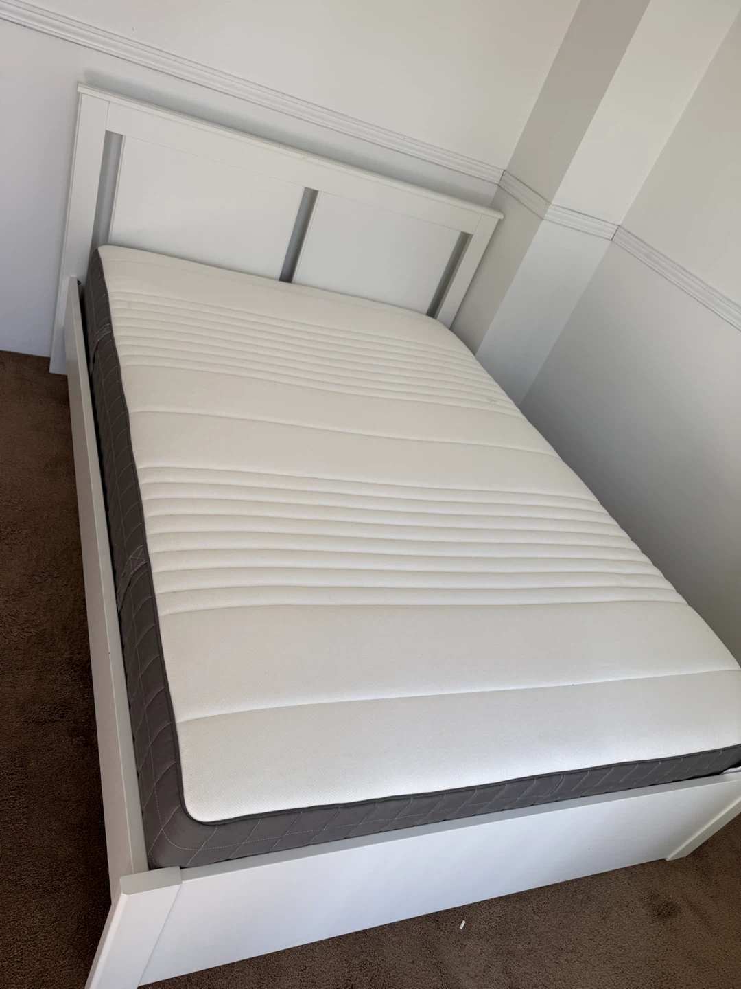 White double Bed Frame with Mattress - photo 2